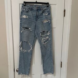 American Eagle Outfitters Light Blue Distressed Boyfriend Jeans